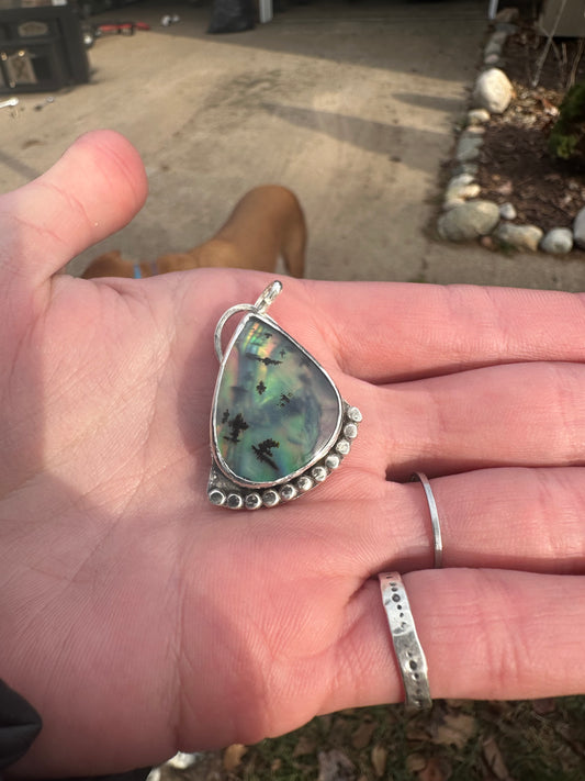 Montana agate pendant